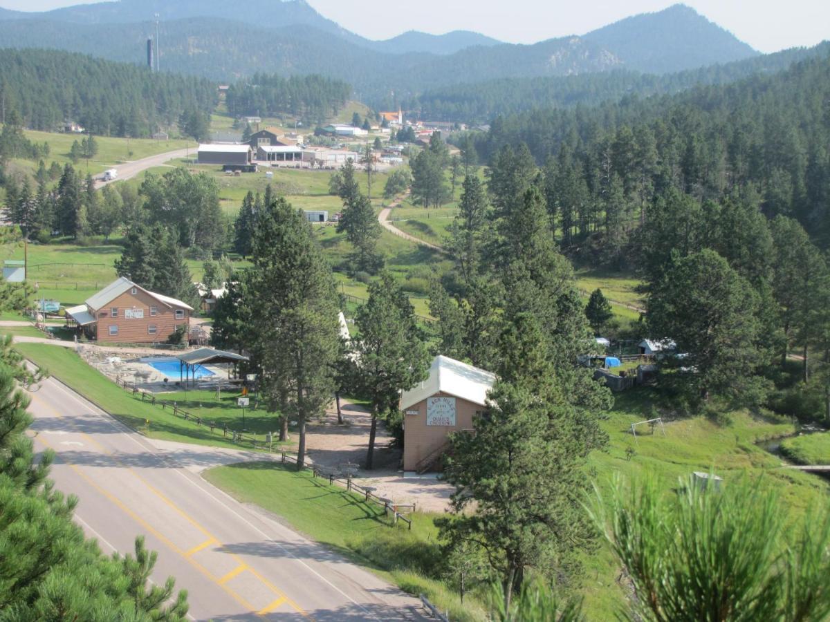 هيل سيتي Black Hills Cabins At Quail'S Crossing المظهر الخارجي الصورة
