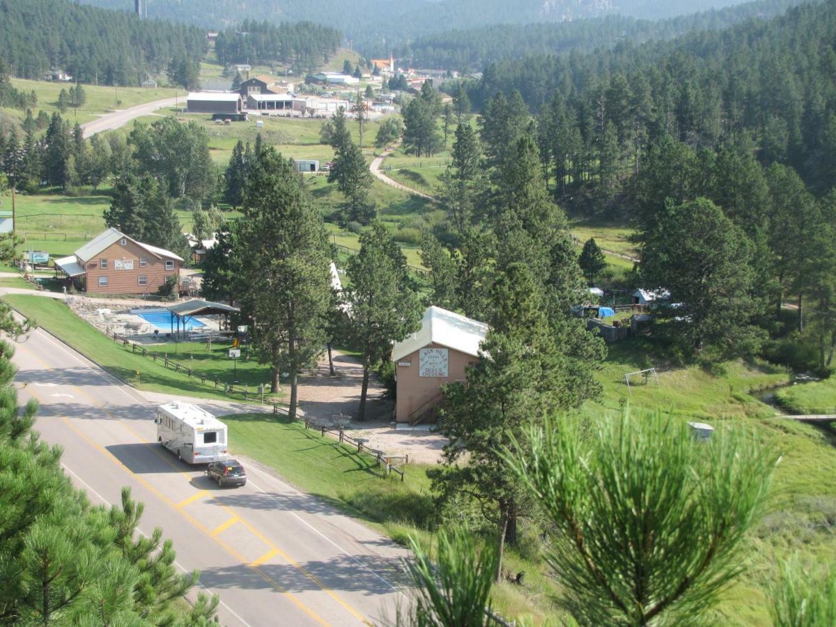 هيل سيتي Black Hills Cabins At Quail'S Crossing المظهر الخارجي الصورة